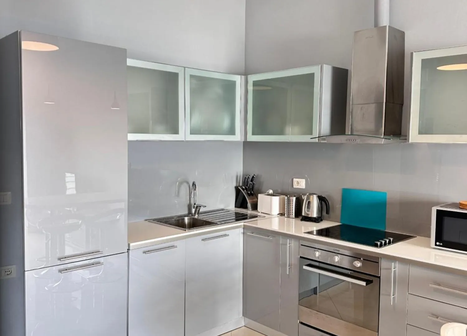 Agora Sea View Apartment Sarande