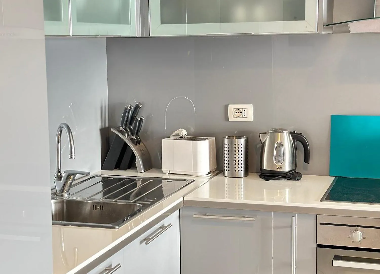 Agora Sea View Apartment Sarande